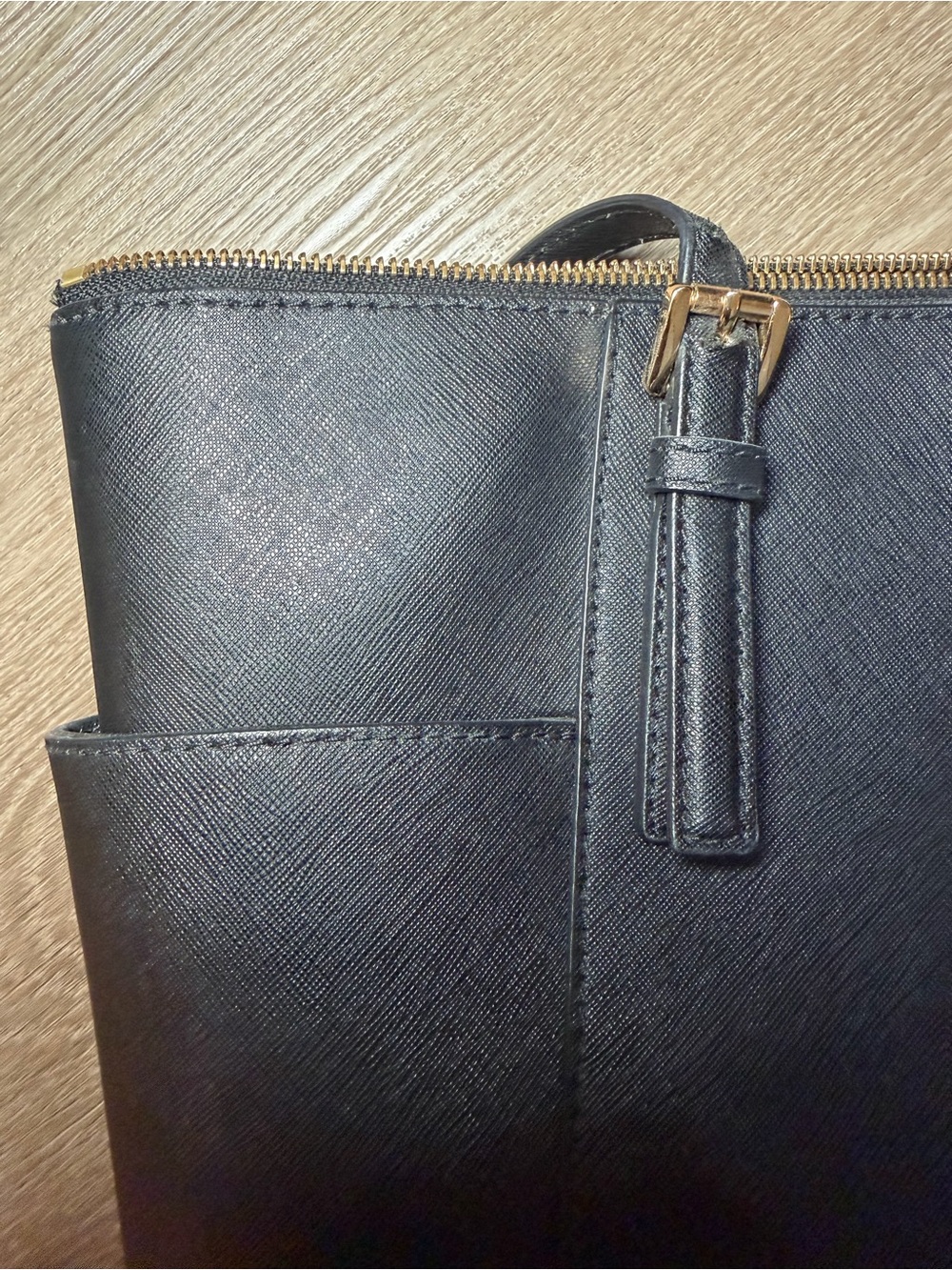 Michael Kors Black Saffiano Leather Shoulder Tote with Gold Hardware - Picture 2 of 8